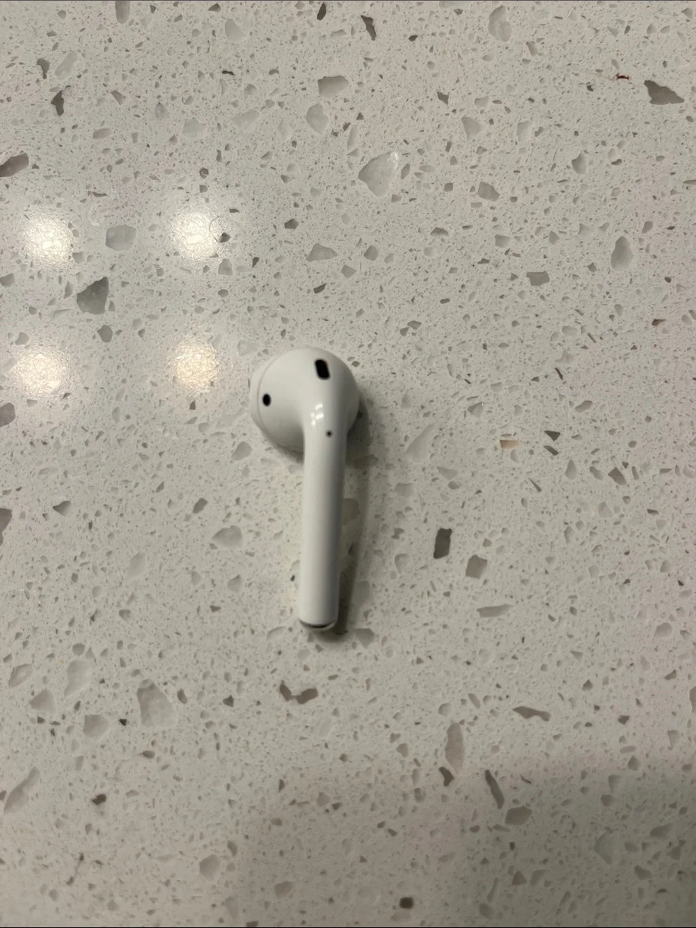Genuine Apple Airpods Left (L) A2031 Gen 2 Replacement ONLY